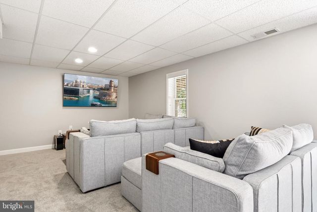3148 HOLLAND CLIFFS RD, Huntingtown, MD 20639