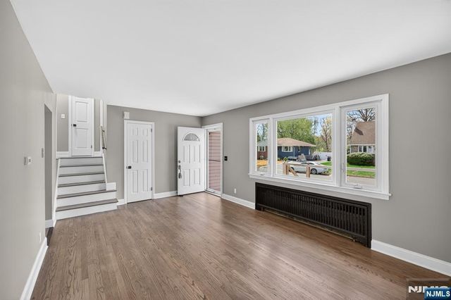 514 Melrose Avenue, Middlesex, NJ 08846