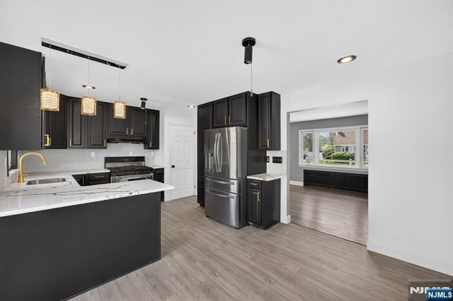 514 Melrose Avenue, Middlesex, NJ 08846