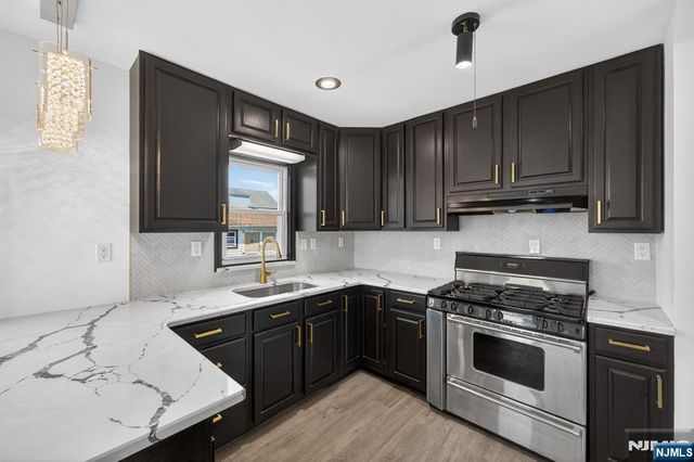 514 Melrose Avenue, Middlesex, NJ 08846