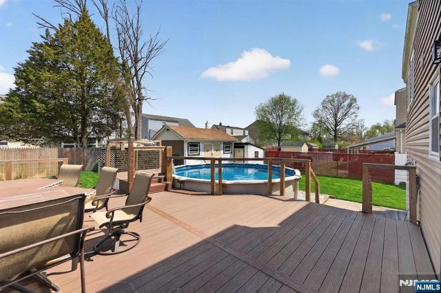 514 Melrose Avenue, Middlesex, NJ 08846