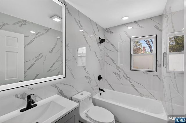 514 Melrose Avenue, Middlesex, NJ 08846