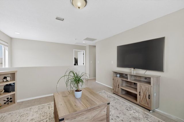 12100 Echo Valley Lane NW, Albuquerque, NM 87120