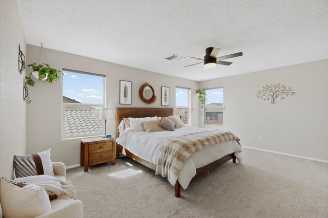 12100 Echo Valley Lane NW, Albuquerque, NM 87120