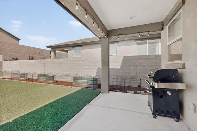 12100 Echo Valley Lane NW, Albuquerque, NM 87120