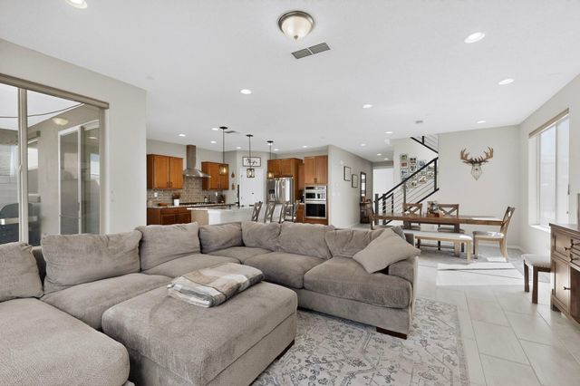 12100 Echo Valley Lane NW, Albuquerque, NM 87120