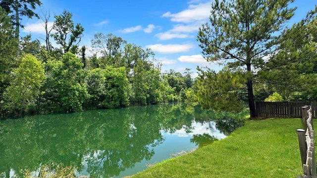 10816 Field Pointe Dr, Denham Springs, LA 70726