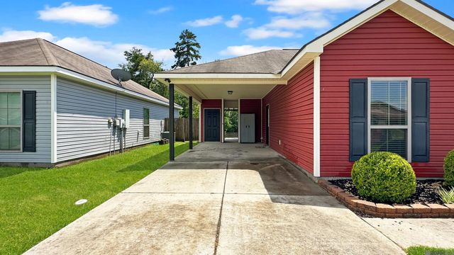 10816 Field Pointe Dr, Denham Springs, LA 70726