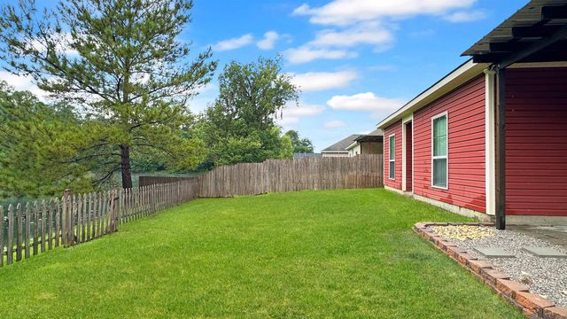 10816 Field Pointe Dr, Denham Springs, LA 70726