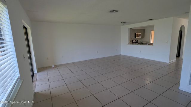 174 San Juan Circle, Melbourne, FL 32935