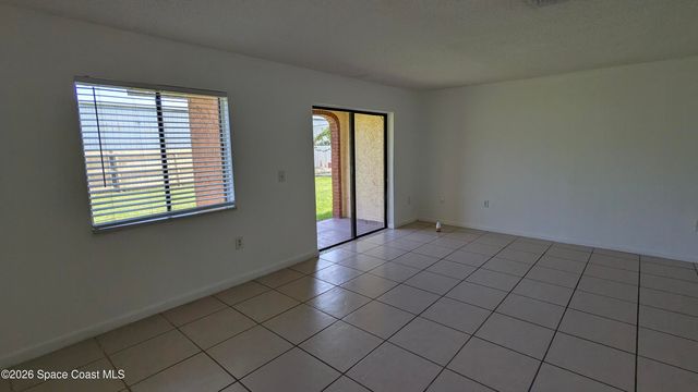 174 San Juan Circle, Melbourne, FL 32935