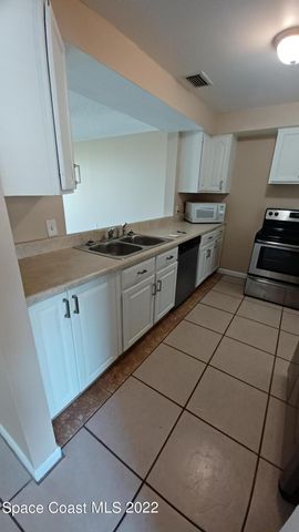 174 San Juan Circle, Melbourne, FL 32935