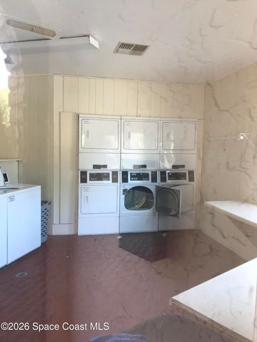 174 San Juan Circle, Melbourne, FL 32935