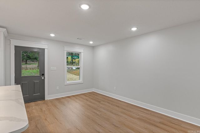 918 B Mays Road, Jonesboro, AR 72401