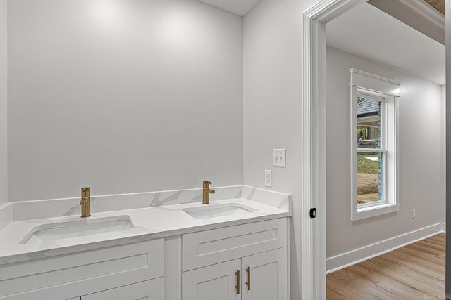 918 B Mays Road, Jonesboro, AR 72401