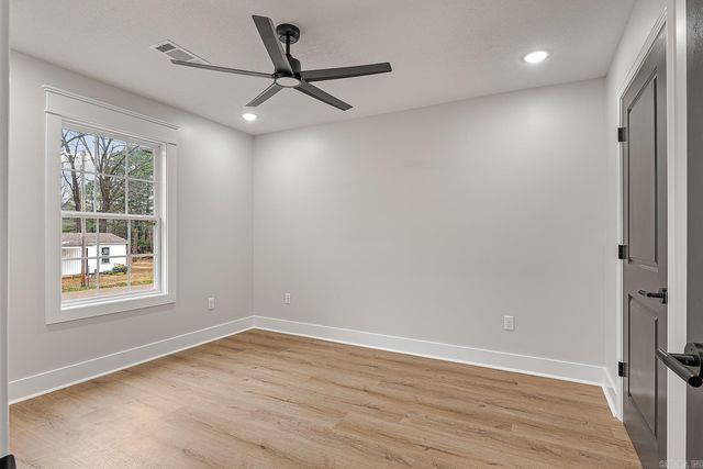 918 B Mays Road, Jonesboro, AR 72401