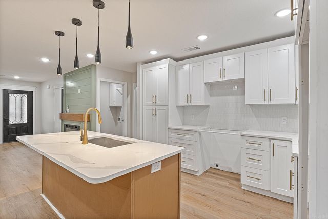 918 B Mays Road, Jonesboro, AR 72401