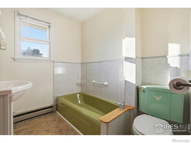 2810 Lakecrest Place, Loveland, CO 80538