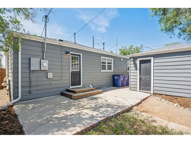 1885 W Berkeley Pl, Denver, CO 80221