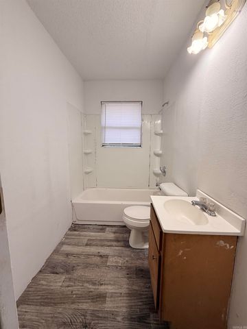 415 S 4th Street, Glenwood, AR 71943