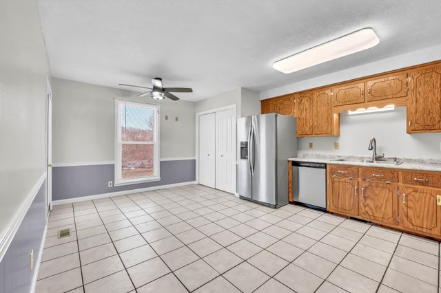 1412 McClardy Rd, Clarksville, TN 37042