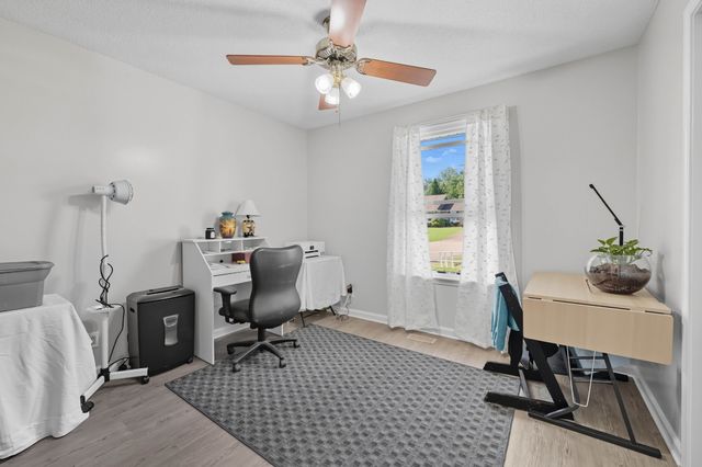 1412 McClardy Rd, Clarksville, TN 37042