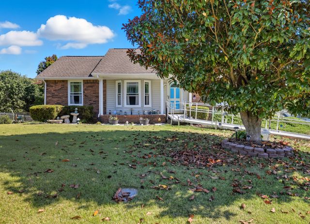 1412 McClardy Rd, Clarksville, TN 37042