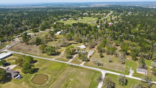 15 Brumley Drive, Huntsville, TX 77320