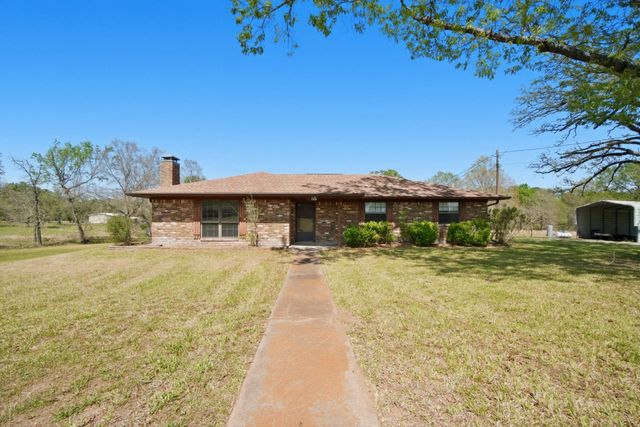 15 Brumley Drive, Huntsville, TX 77320