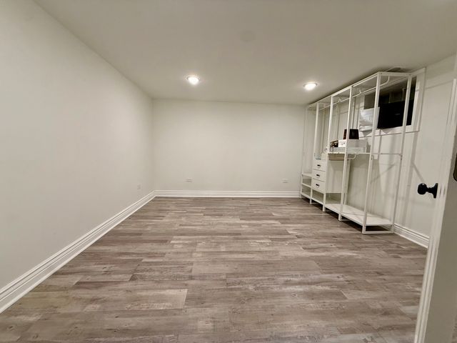 9525 Parkside Avenue, Oak Lawn, IL 60453