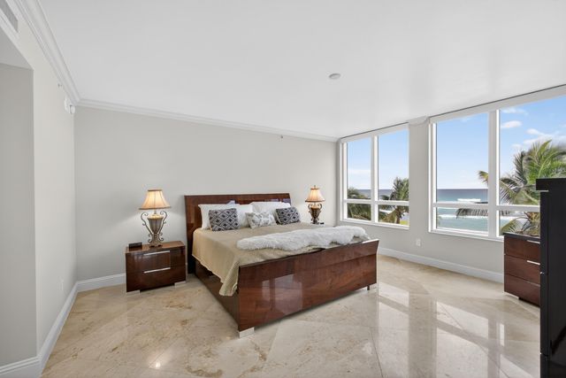 3800 N Ocean Drive 452, Singer Island, FL 33404