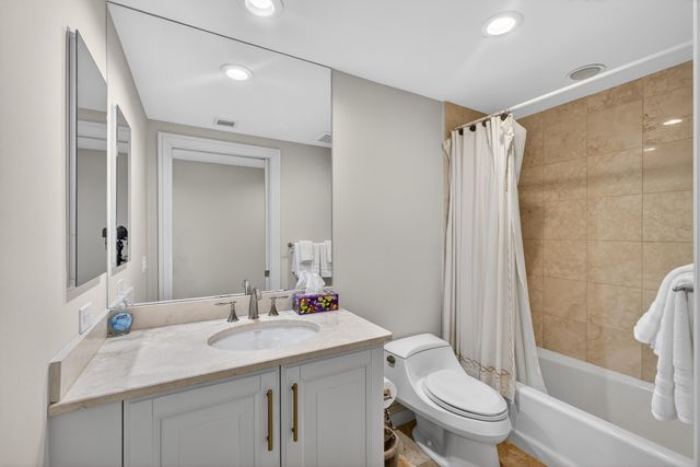 3800 N Ocean Drive 452, Singer Island, FL 33404