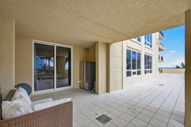 3800 N Ocean Drive 452, Singer Island, FL 33404