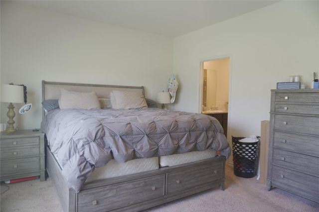 14300 Prairie Sod LN, Elgin, TX 78621