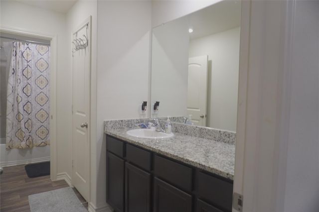 14300 Prairie Sod LN, Elgin, TX 78621