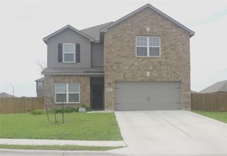 14300 Prairie Sod LN, Elgin, TX 78621