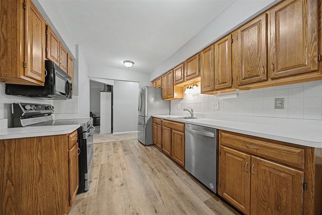 41520 Janet Circle 60, Clinton Township, MI 48038
