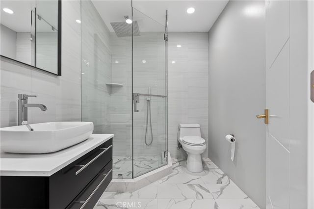 10510 Helendale, Tujunga, CA 91042
