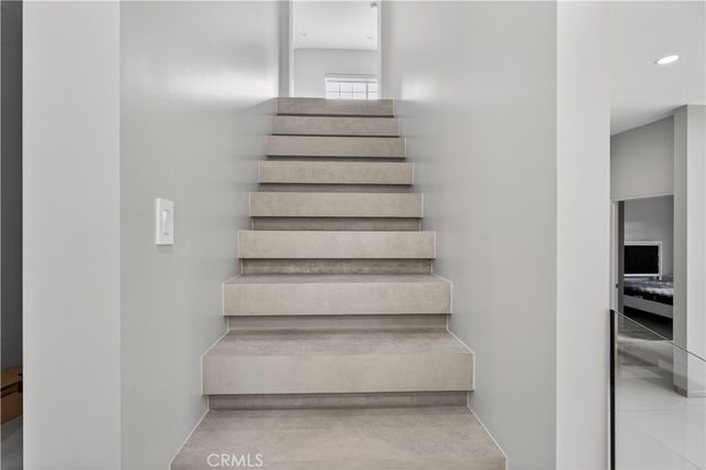 10510 Helendale, Tujunga, CA 91042