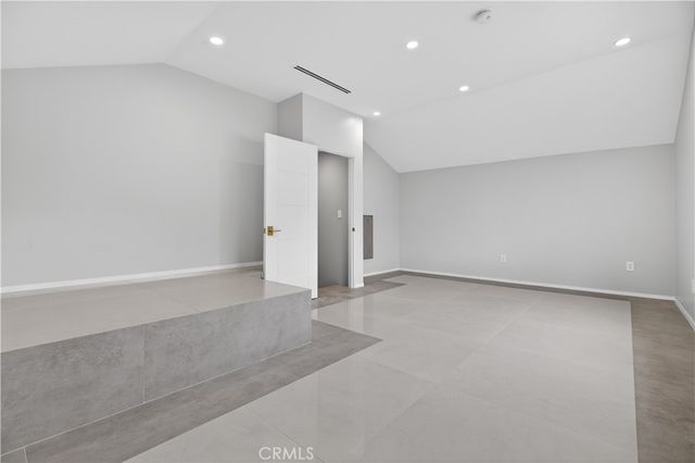 10510 Helendale, Tujunga, CA 91042