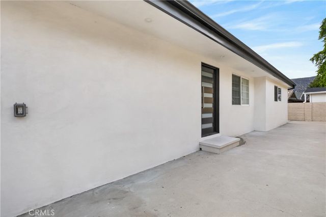 10510 Helendale, Tujunga, CA 91042