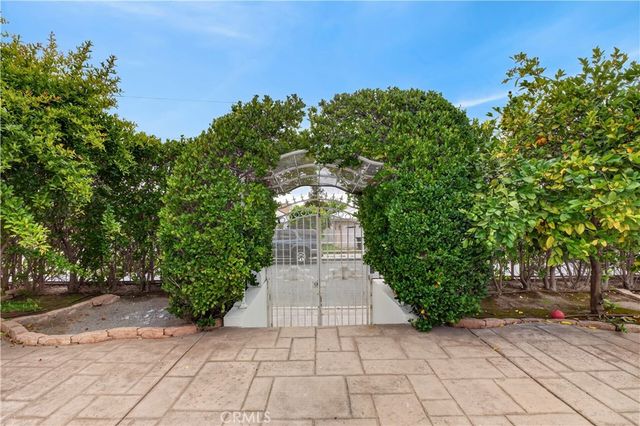 10510 Helendale, Tujunga, CA 91042