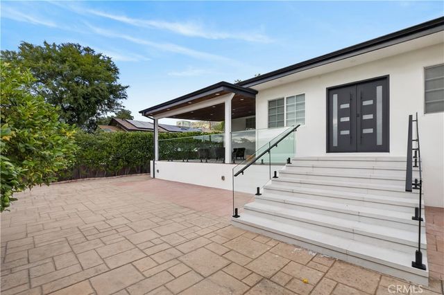 10510 Helendale, Tujunga, CA 91042
