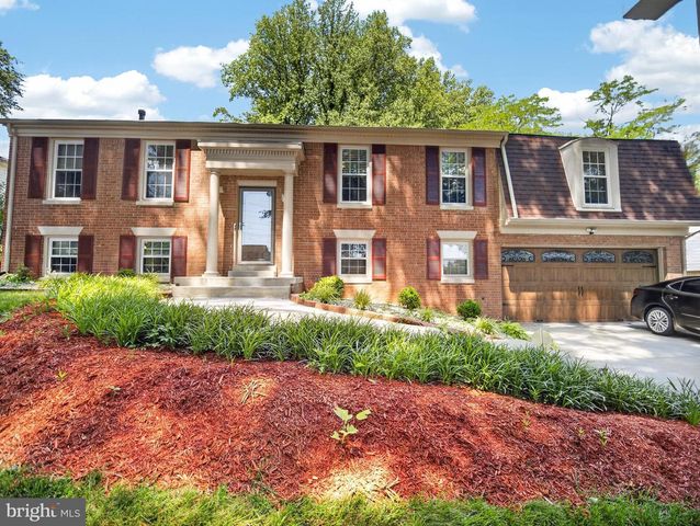 8411 THORNBERRY DR W, Upper Marlboro, MD 20772
