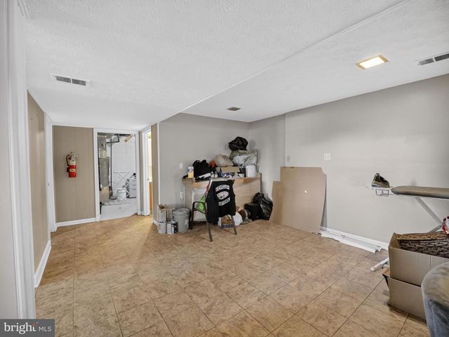 8411 THORNBERRY DR W, Upper Marlboro, MD 20772