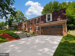 8411 THORNBERRY DR W, Upper Marlboro, MD 20772