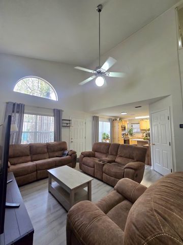 3107 Camelliawood Circle, Tallahassee, FL 32301