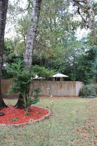 3107 Camelliawood Circle, Tallahassee, FL 32301