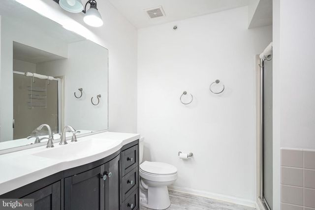 6201 RIVERFRONT DR, Palmyra, NJ 08065