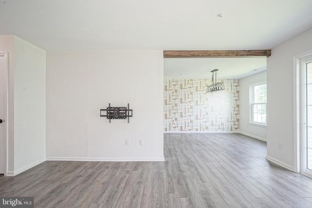 6201 RIVERFRONT DR, Palmyra, NJ 08065